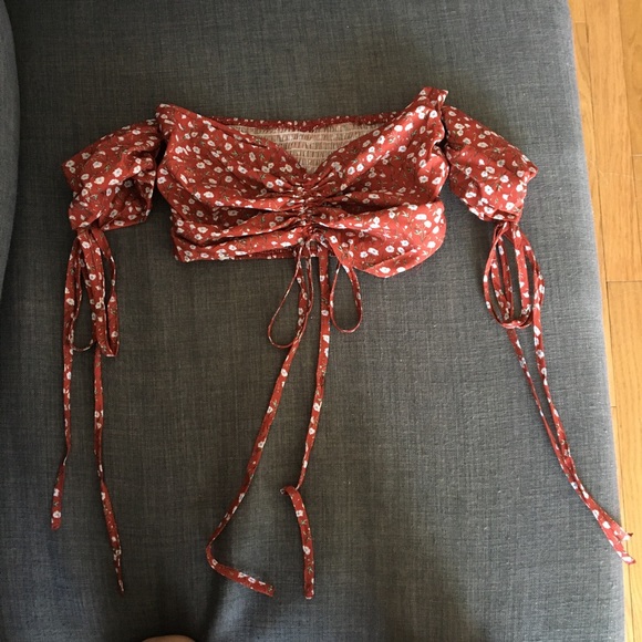 Cute Summer Crop Top - Picture 4 of 6